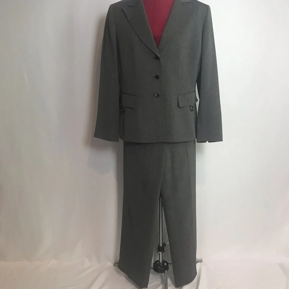 Tahari ASL Pantsuit Women's Petite Size 12P Grey 2-Piece Set Blazer & Pant - Picture 12 of 12
